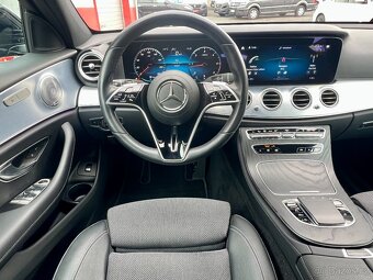 Mercedes-Benz Třídy E 220d 4MATIC/LED/WEBASTO/2020 - 15