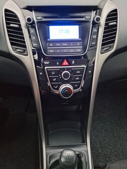 HYUNDAI i30 1.4 16V 74kw - 15