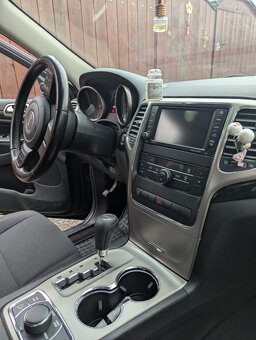 Jeep Grand Cerokee - 15