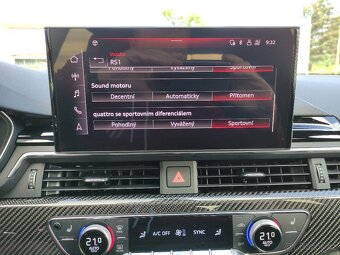 Audi RS4 COMPETITION PLUS KARBON B&O V-MAX - 15