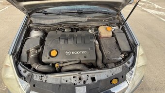 Opel Astra H Caravan 1.9 CDTI 74Kw - 15