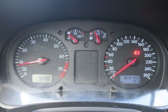 VOLKSWAGEN GOLF SW 1.6i 74 kW, BEZ KOROZE, PO SERVISE - 15