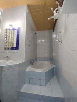 Pronájem bytu 2+1 s lodžií Otrokovice, ul. Smetanova🏡 - 15