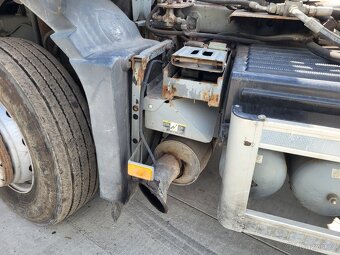 VOLVO FM12 380 6X4 - 15