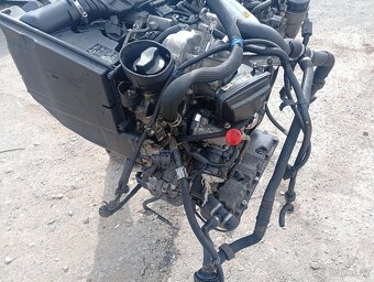 MERCEDES BENZ ML W164 , VITO, VIANO W639 MOTOR 3,0CDI - 15