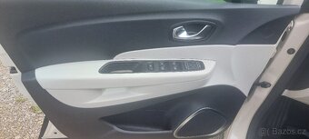 Renault Captur 1.5dci 110ps facelift 2017 - 15