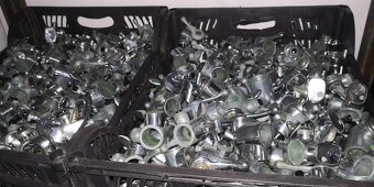 Originální nové díly z vojenského depozitu Dněpr Ural M72 K7 - 15