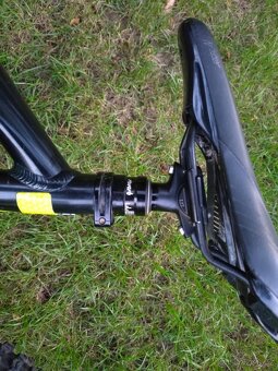 COMMENCAL META V4 enduro kolo vel. M - 15