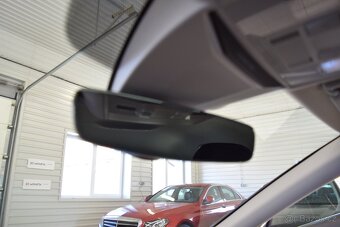 Volkswagen Passat 2.0 TDI DSG PRAV.SERVIS VW-DPH - 15