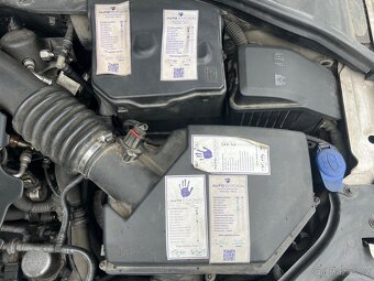 Volvo V70 2.0T, prav. servis, nové pneu, nová STK - 15