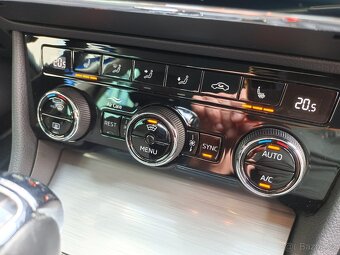 Škoda Superb 3 Combi Style 2.0TDI 147kW DSG Matrix Virtual - 15