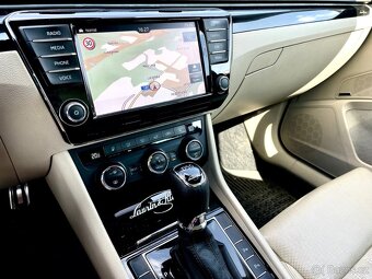 Škoda Superb 2.0 TDi 4x4 L&K DSG Canton - 15