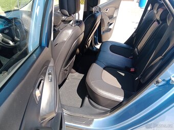 Hyundai IX35 1,7CRDI,85KW,,146000KM,ČR,,Serviska - 15
