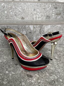 16 párů 38-39 - 15