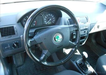 Škoda Fabia 1,4 i 55 kW KLIMA Historie benzín - 15