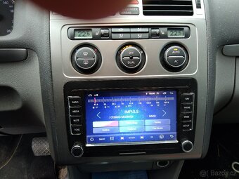 Volkswagen Touran 2.0TDi - 15