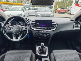 Ceed SW TOP 1.5T-GDI 118kW po 1. majiteli, odpočet DPH - 15