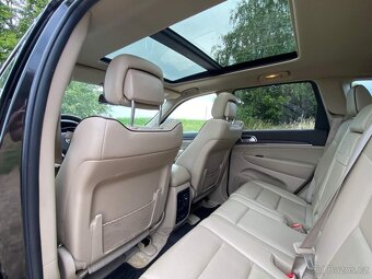 Jeep Grand Cherokee 3.0 CRD V6 4X4 Overland tažné 3,5t 2015 - 15