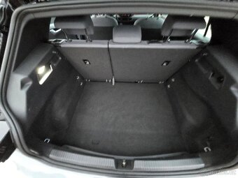 VW ID.3, 58 kWh, tepelné čerpadlo, servis VW - 15