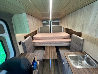 Nový Volkswagen Crafter 4x4 obytný - 15