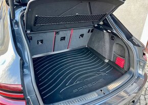 2016 Porsche Macan Turbo Performance - 15