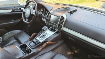 Porsche Cayenne S 3,0I Hybrid 245kw Benzín - 15