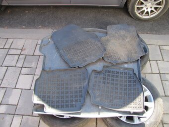 Ford Mondeo 2011 1,6 118kW, ČR - 15