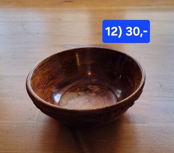 Hrnky, konev, miska, svícen, dóza, květník - 15