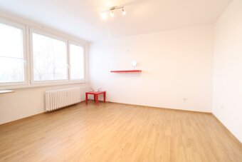 Prodej bytu 3+1, 68 m2/L, Hradec Králové - ul. Na Kotli. - 15