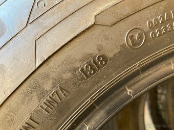 4 letní pneumatiky 215/70/15C Continental - 15