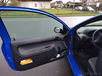 Peugeot 206 - 15