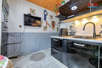 Prodej bytu 2+1, 55 m², Bor, ul. Sokolská - 15