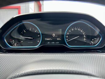 Peugeot 2008 1,6 BlueHDI Crossway / PANORAMA / 2016 - 15