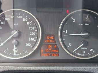 Bmw x5 e70 3.0 - 15