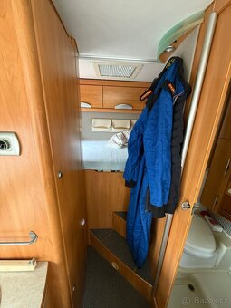 Hymer B504 2.8 JTD – spolehlivý parťák na cesty (2004) - 15