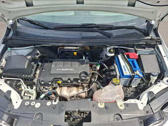 Chevrolet Aveo 1.2i 63kW,klimatizace,koupeno v Čr  - 15