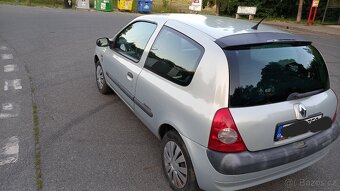 Renault clio 1.2 R.v.2003 - 15