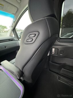 Hyundai Staria, Koupeno v Čr 4x4 Tažné DPH - 15