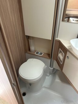 Obytný auto Burstner - 15