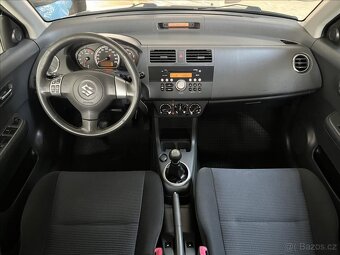 Suzuki Swift 1,3 GLX  4x4 (2010) - 15