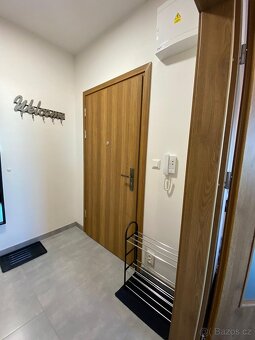 Pronájem bytu Milovice 1+kk, 39 m2 včetně balkonu - 15
