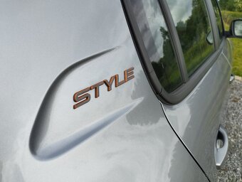 Peugeot 208 STYLE - 1.2 PureTech 74kw, NOVÉ VOZIDLO v záruce - 15
