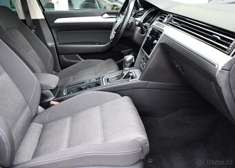 Volkswagen Passat 2.0TDi COMFORTLINE DSG ACC 1M - 15