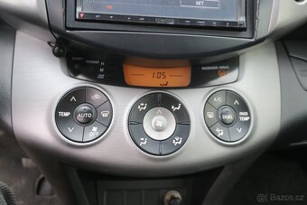 TOYOTA RAV4 2.2D4D, 100 kW, 1.MAJITEL, BEZ KOROZE - 15