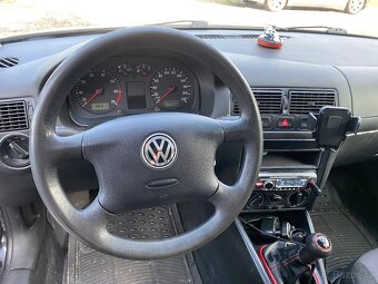 VW Golf 4, 1.4i 55 kW, r.v. 2001, manuál - 15