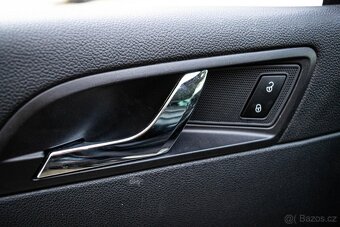 Škoda Superb Combi 2.0 TDI CR 170k Elegance DSG - 15