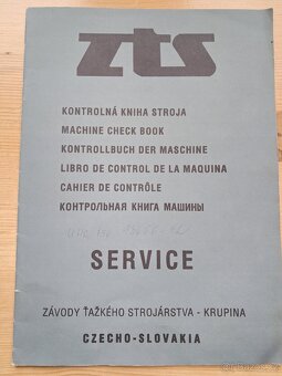 Prodám smykový nakladač UNC 750 - 15