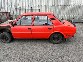 Prodám škoda rapid 130 vývozní verze Finsko - 15