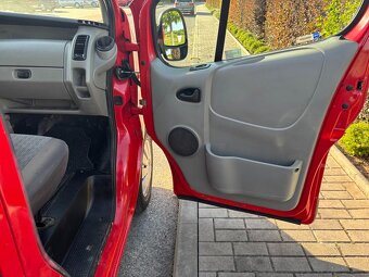 Renault Trafic L2H2 - 6 RYCHLOSTÍ - 100 PS - 15