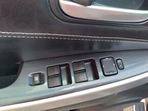 MAZDA CX-7 2.3 MZR DISI TURBO 4x4 ČR,SERVISKA - 15